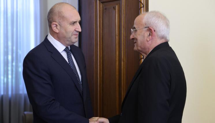 Румен Радев - Радев: Възстановяването на мира в региона на Близкия изток ще укрепи стабилността на Европа