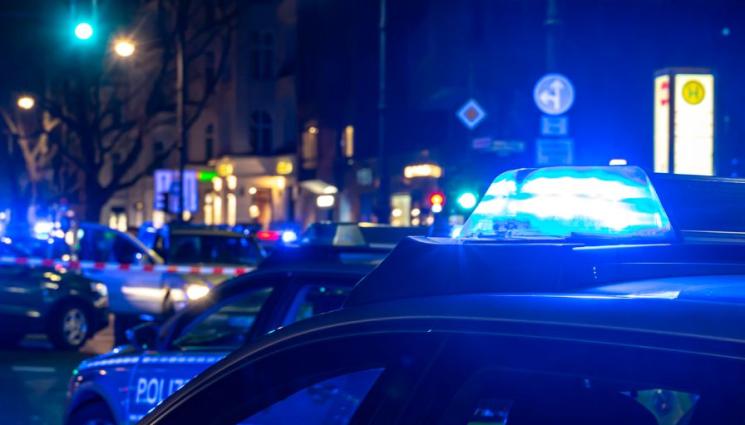 Германия полиция - ДРАМА В ДОРТМУНД: Баща простреля полицай и взе трите си деца за заложници