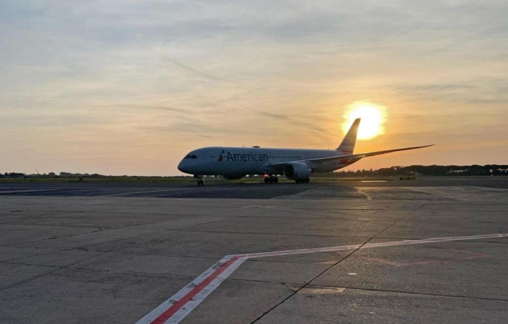 Самолет Боинг 787 Дриймлайнър“ (Boeing 787 Dreamliner) на германската компания