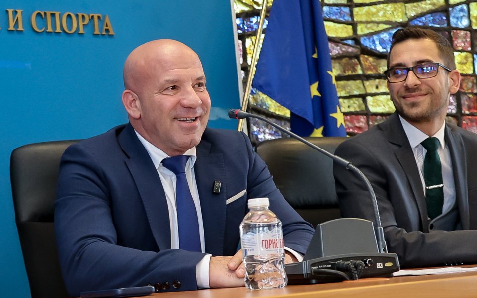 Министър Керязов пред федерациите: Спортистите са в центъра на всички решения