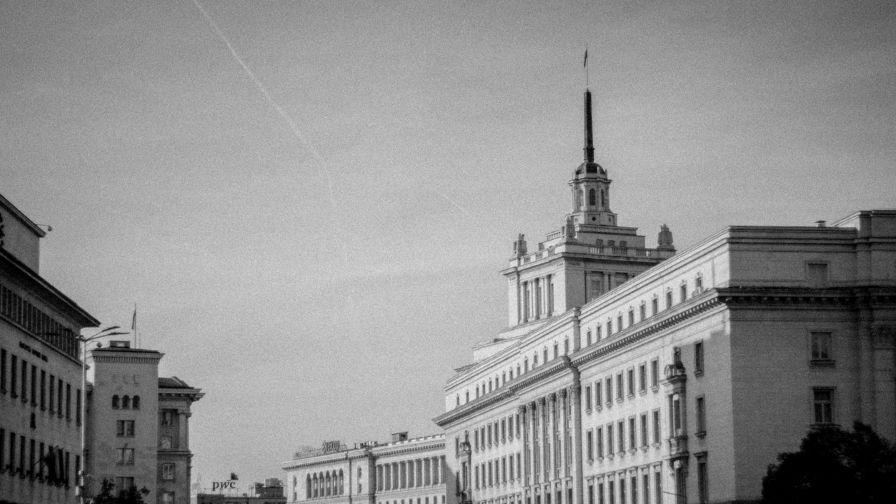 7 юни: Недостигнатият връх на българската демокрация, който взриви София