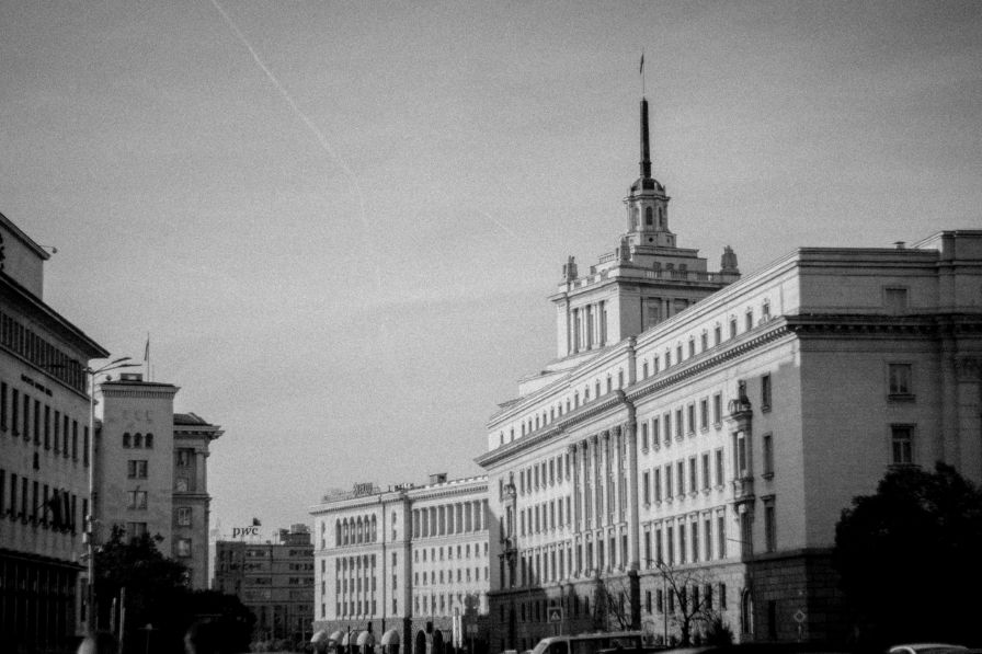 7 юни: Недостигнатият връх на българската демокрация, който взриви София