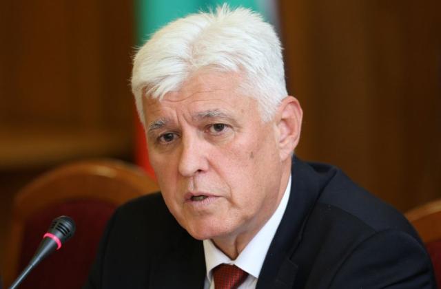 Новината че България няма да изпраща повече оръжия на Украйна