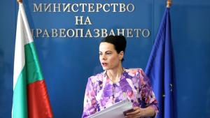 Катя Ивкова