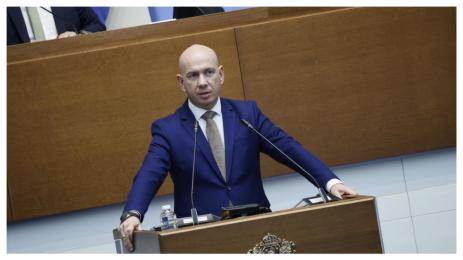 ангел георгиев