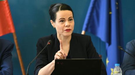 Катя Ивкова