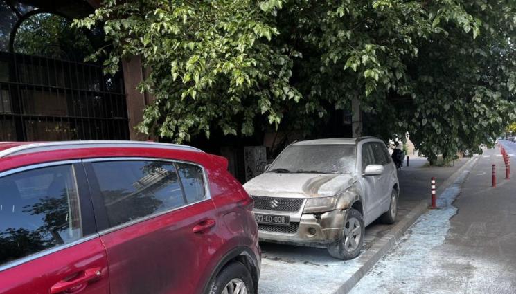 коли българско посолство Скопие - Скопие осъди палежа на автомобили на българското посолство