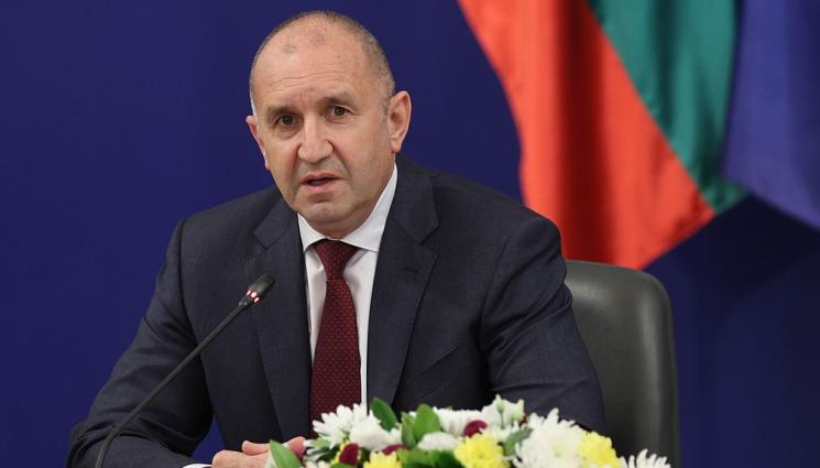 Румен Радев