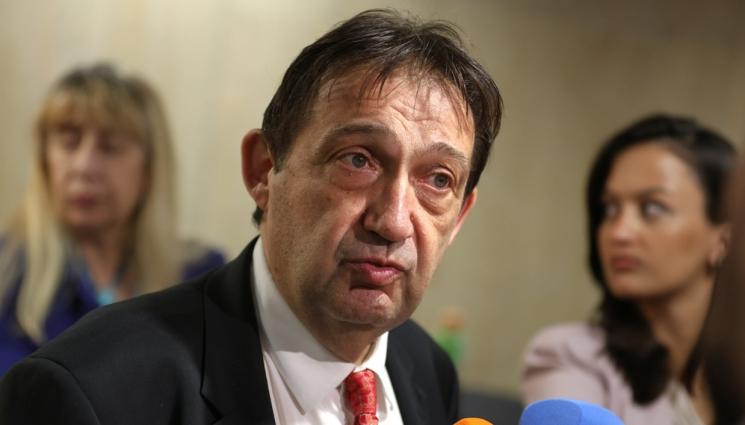Шишков - НЕЗАКОННИЯТ ГРАД: Проверка разкри 42 неистински удостоверения за строежи във Варна