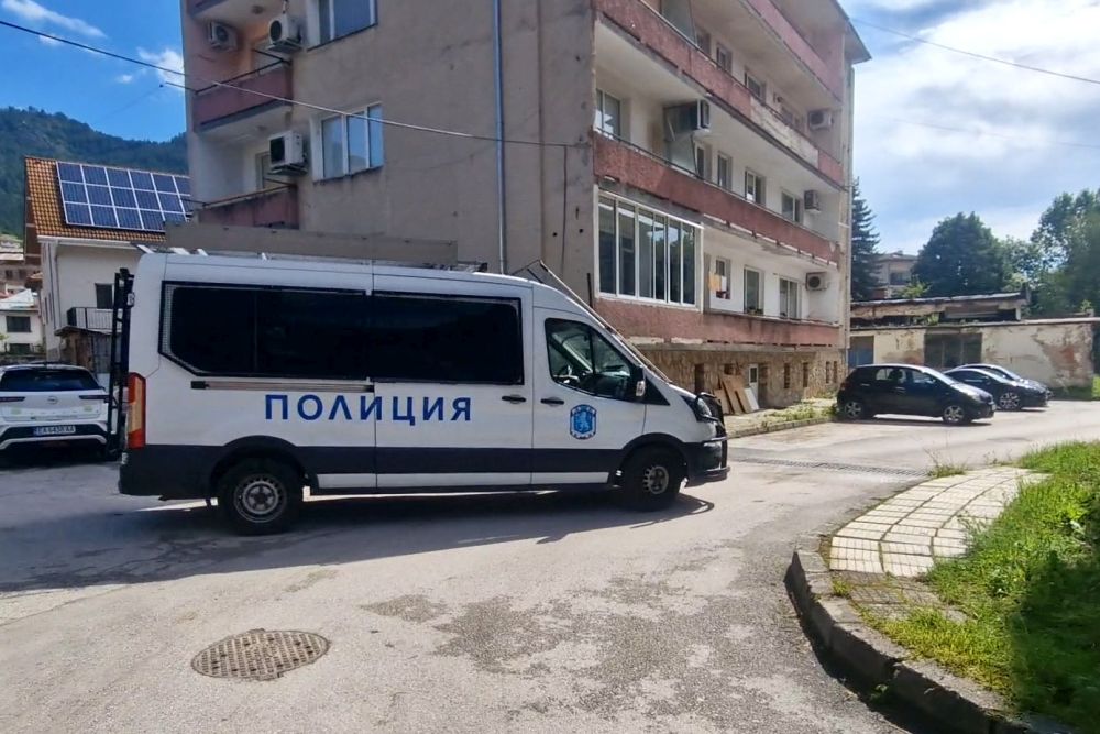 Смолян акция