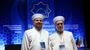 Новоизбраният за главен мюфтия Ахмед Хасанов и досегашният Мустафа Алиш