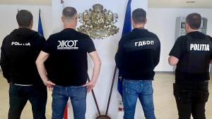 Мрежа за скимиране и клониране на карти за гориво използвани