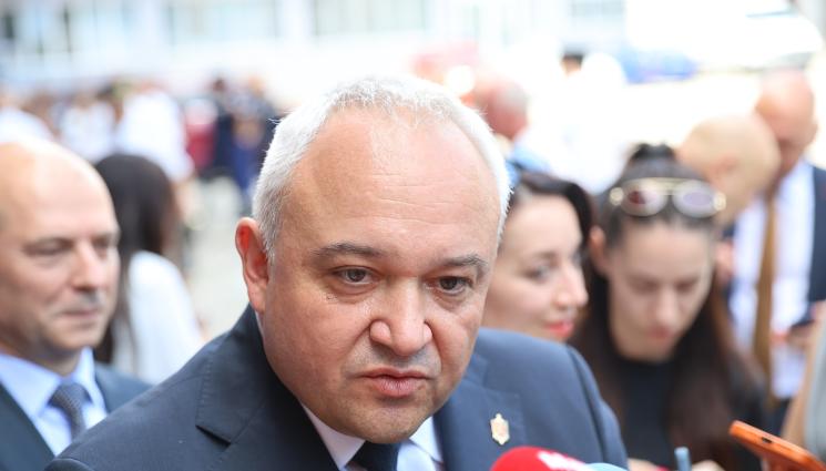 Демерджиев - Демерджиев: Показанията на Олег Невзоров разкриват как длъжностни лица са си затваряли очите