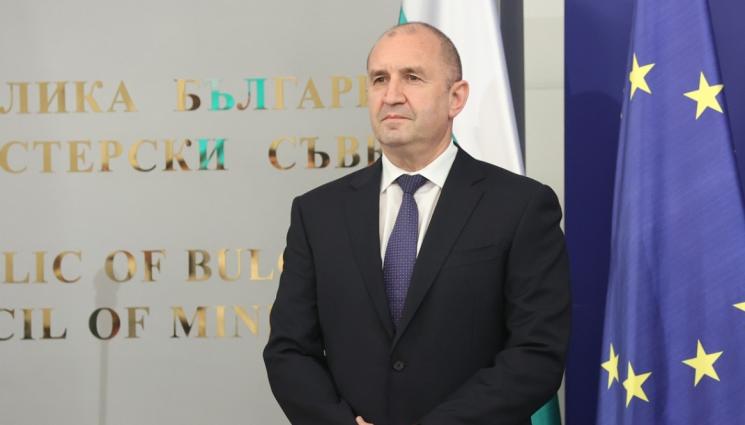 Радев - Премиерът Радев: Няма да замразяваме минималната заплата тази година