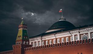 Шпионски скандал в Москва: Путин уволни пазителя на тайните на Кремъл