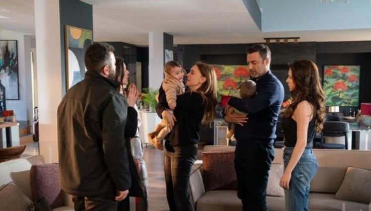 Шербет от боровинки - Новини в аванс за „Шербет от боровинки“: На ти си бебето, дай си ми моето!