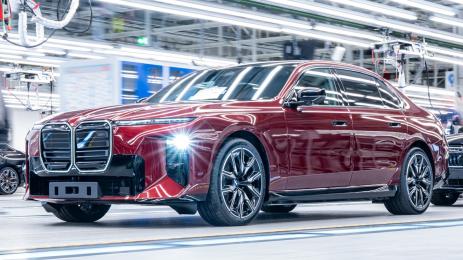BMw Серия 7 поточна линия Динголфинг