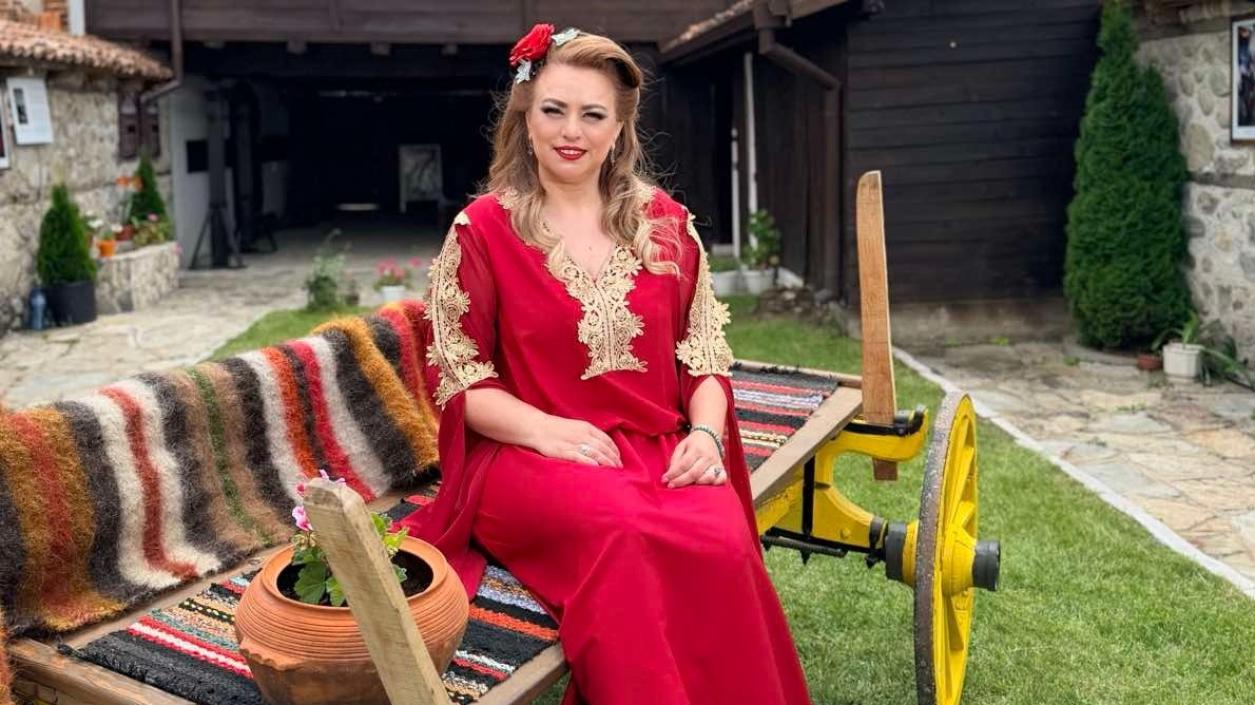 Дафина Димитрова отново залага на авторски проект с емоционално послание 