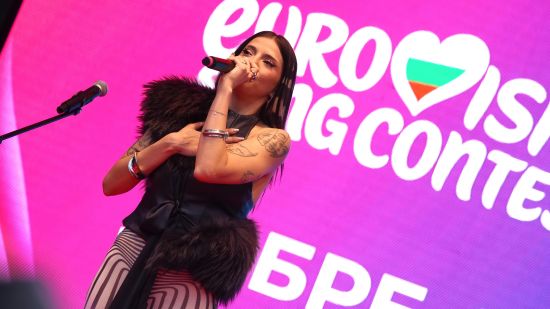 „Bangaranga“ на DARA официално е избрана за Песен на лятото в анкета на Spotify