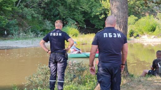 Струма Пастух дете издирване удавено