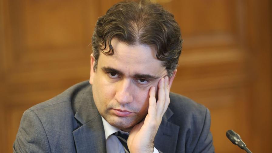 Божидар Божанов