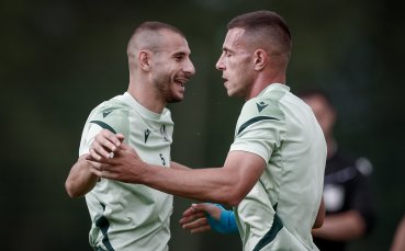 Локомотив София вкара три гола на косовари, но гредите го спряха за победата
