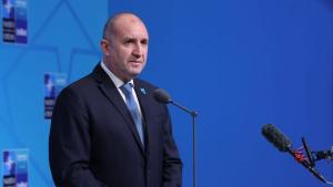 Румен Радев среща НАТО