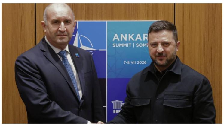 Радев - В АНКАРА: Радев се срещна със Зеленски, поканиха го в Украйна! (ВИДЕО)