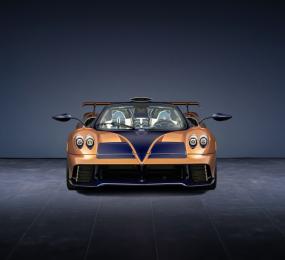 pagani Huayra 70 Derecho