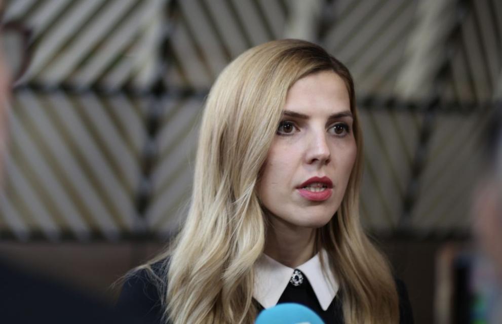 Велислава Петрова