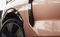 Lynk Co 08