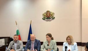 Петрова опроверга слуховете за закриване на „Марица-изток“