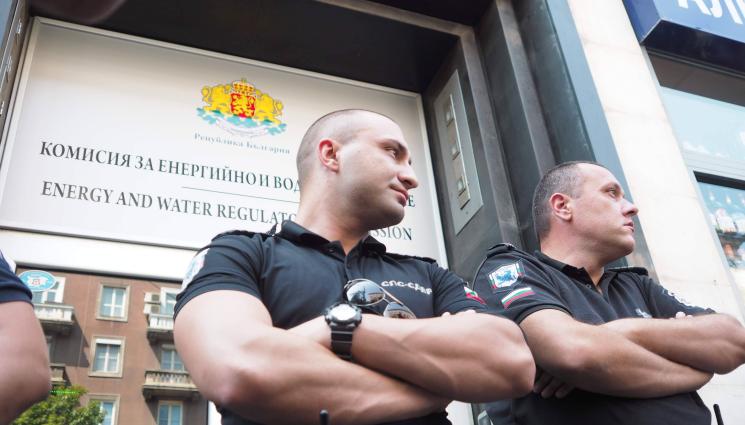 д - €5780 заплата за шефа на КЕВР