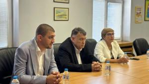 МОН среща НАТФИЗ