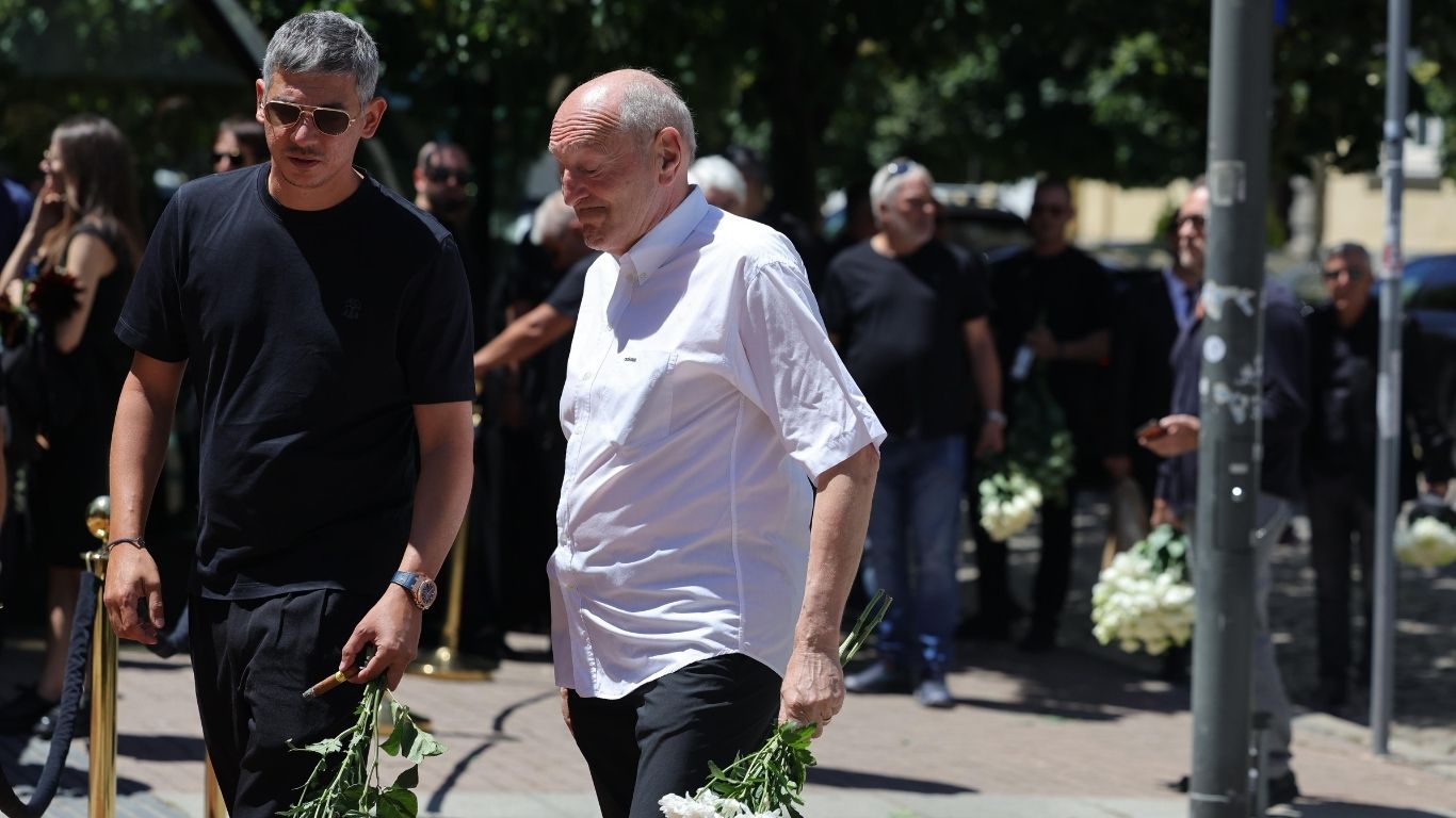 мартин велев