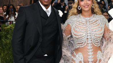 Rihanna и Eminem бяха сред музикалните гости на концертите на Jay-Z в Ню Йорк
