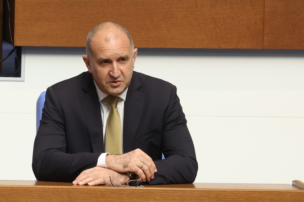 Румен Радев