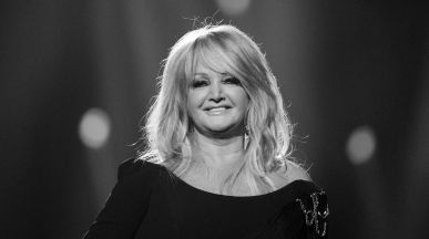 Обявиха подробности за поклонението пред Bonnie Tyler