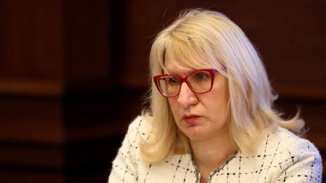 Цветелина пенева