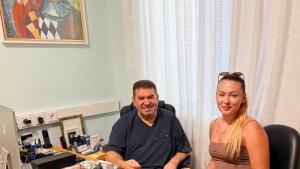 Абитуриентка от Враца дари пари от бала си на онкоболни