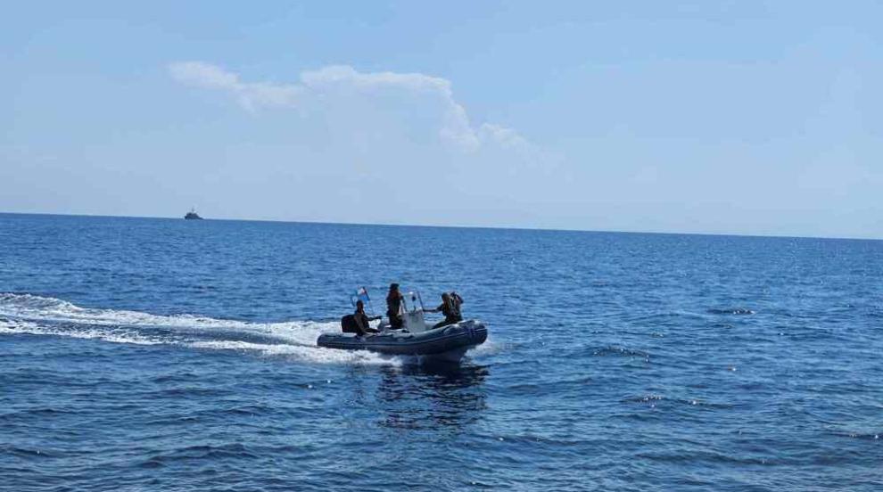 Противоминната военноморска група унищожи дрейфащ дрон край Ахтопол