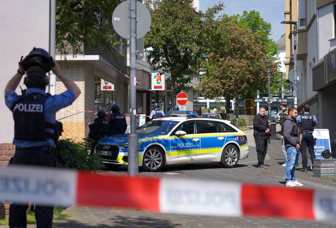 Убийство и криза със заложници в Германия