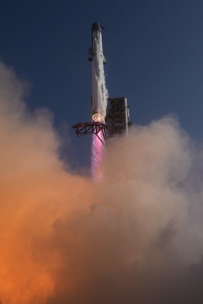 <p>Ракетата Starship изпълни нов тестов полет.</p>