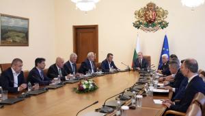 Предприети са мерки за засилена охрана на летище Безмер на