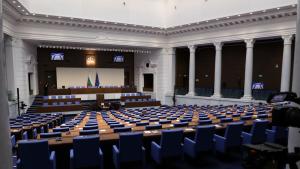 парламент ваканция