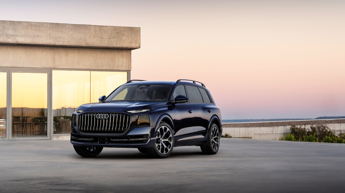 audi q9