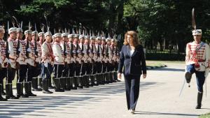 офицери
