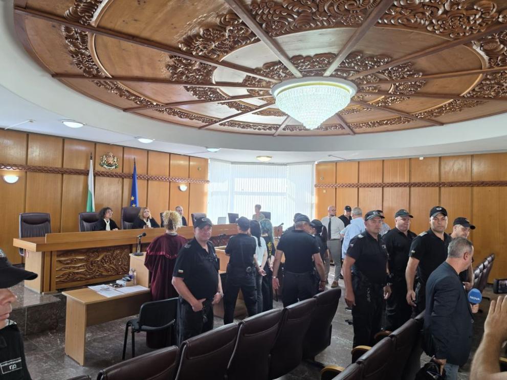 Двете тийнейджърки обжалват мерките си в пловдивския съд по обвинението за убийството на Георги Кузев