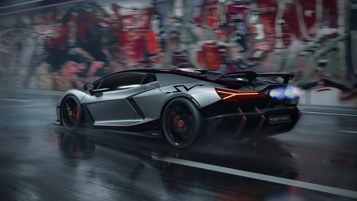 Lamborghini Revuelto SV