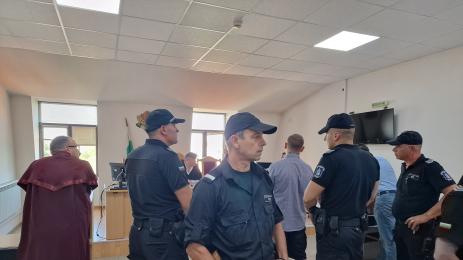 кръв и чест